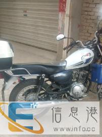 雅马哈摩托车九成新