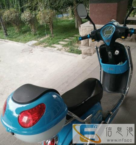 急售九五成新两轮电动车出售,电压60V