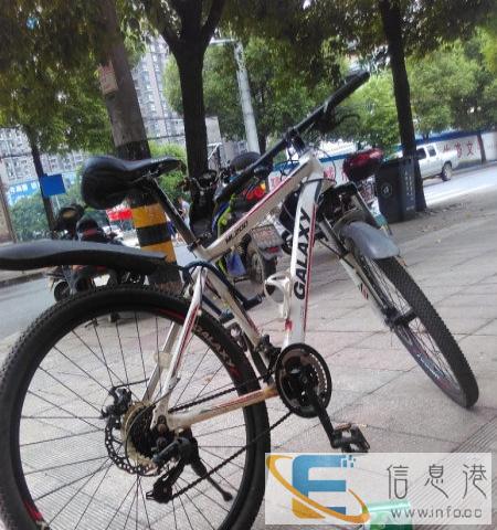 马上离开咸宁了,出售格莱士ML200山地自行车