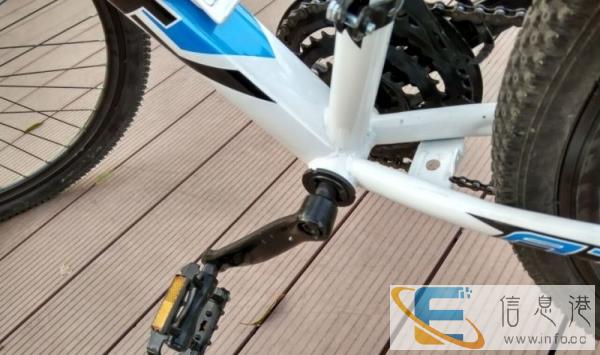 朋友送的捷安特低价转让,全新就骑过几次