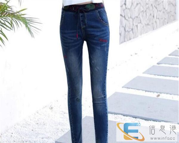 冬季韩版松紧腰牛仔裤加绒女装牛仔裤批发摆地摊赶集夜市甩货货源