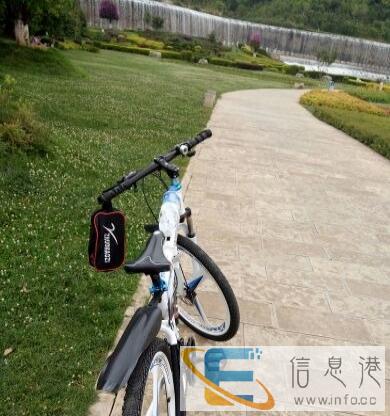 可折叠山地自行车