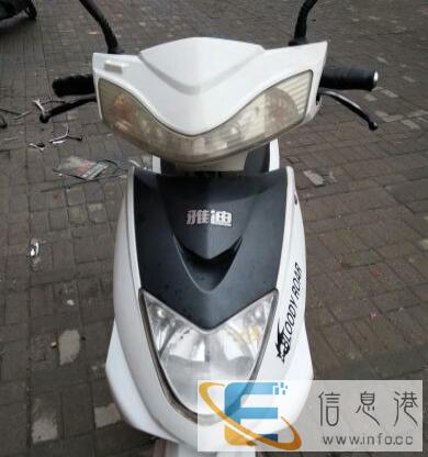 雅迪电动车电摩