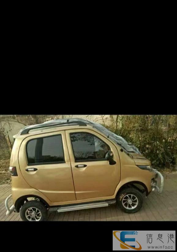 出售四轮电动小轿车