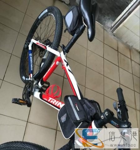 工作原因转让一台千里达征服者X7送手套,头盔