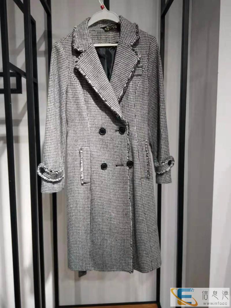 女装货源批发品牌女装批发货源新款大码女装走份货源