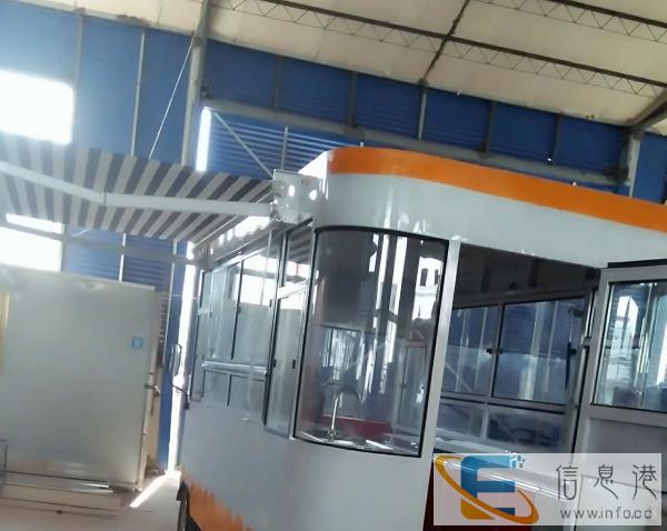 厂家定制多种快餐小吃车早餐美食车中巴餐车移动房车售货车