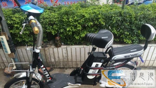 9成5新的锂电池电动车