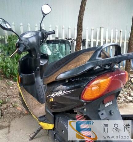 雅马哈巧格车
