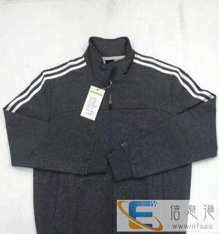 地摊,甩卖服装货源找特步品牌服装尾货库存批发的世通服饰
