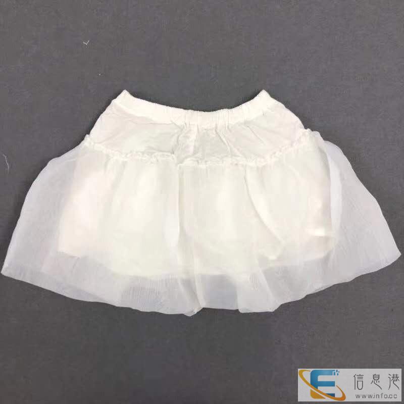 特步童装短裙库存尾货