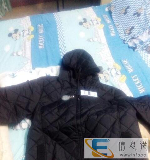 30元低价出售白鸭绒羽绒服