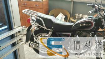 准新车力帆125摩托车低价转让