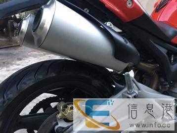 纪念版杜卡迪696