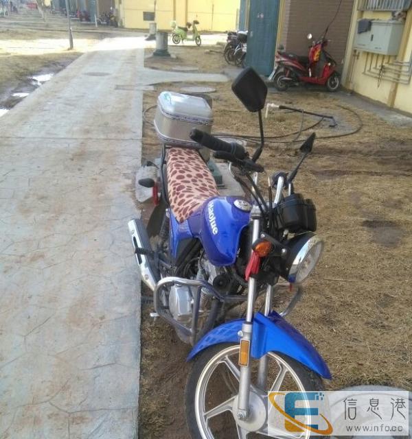 豪爵摩托125