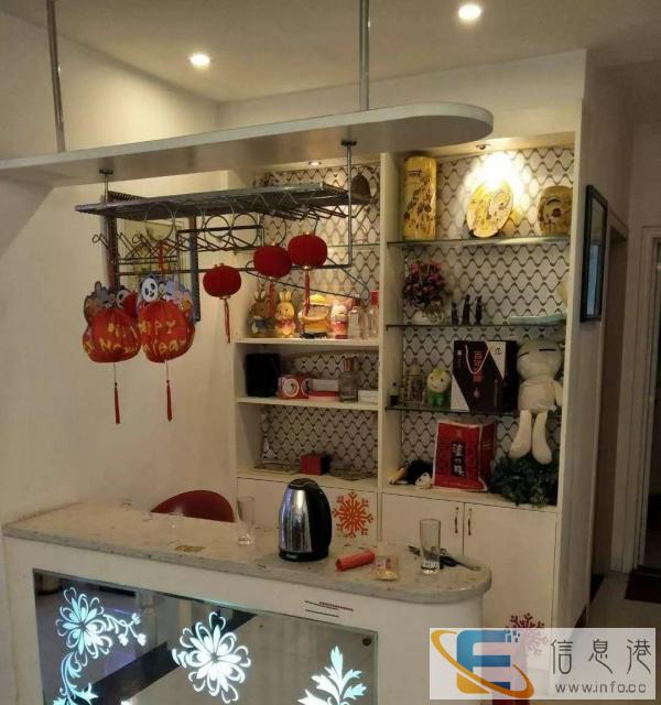 五岭广场碧水云天豪装四房出租 家具家电齐全 给您一个家的感觉