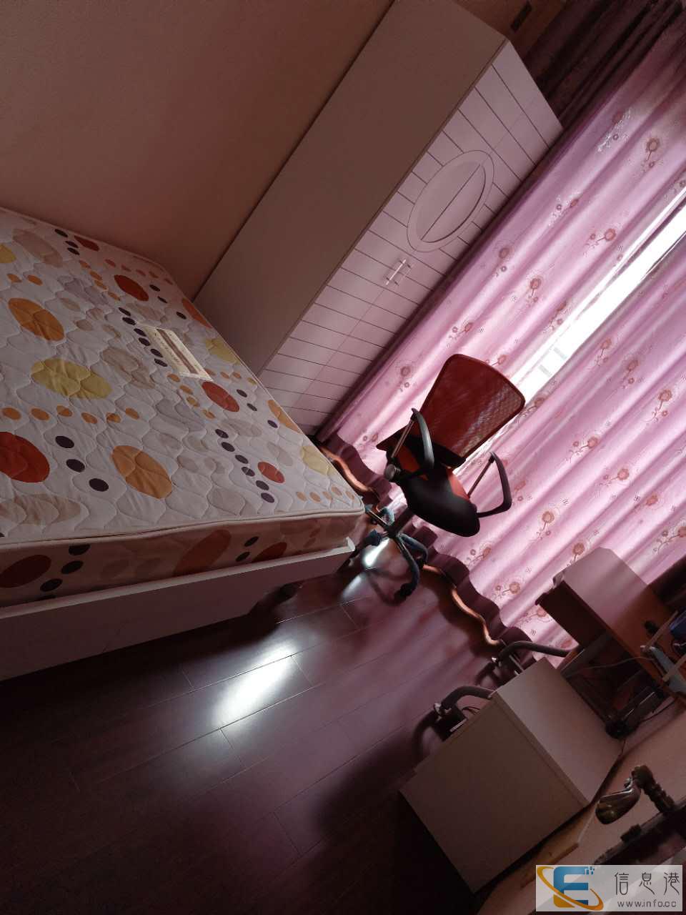 钻石轩 2600元 2室1厅1卫 精装修 正规高性价比