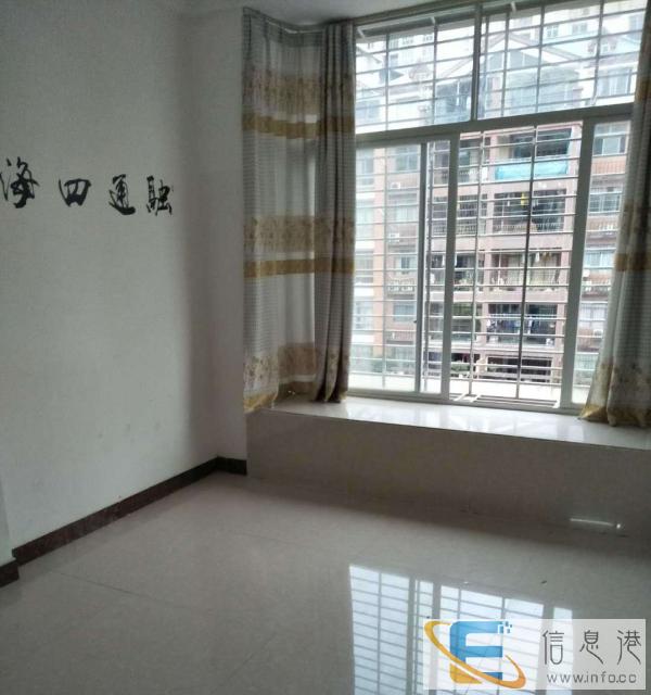 桂圆路电梯房两房一厅出租