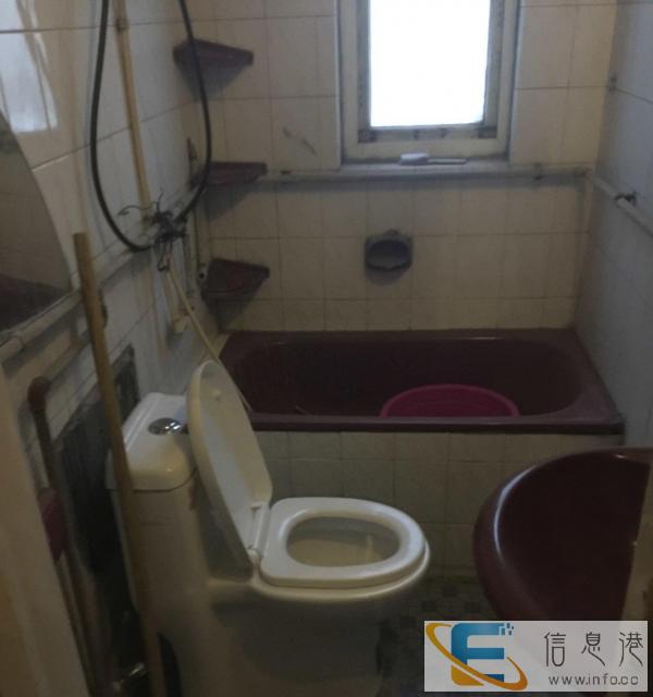 平原路丹尼斯后面小区 2室1厅1卫 限女生