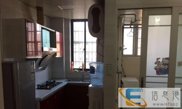 金邸华府小区 1室1厅 40平米 精装修 押一付一