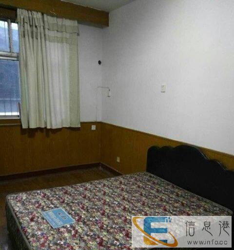 平原小区2楼3室1厅家具家电月租800元 3室