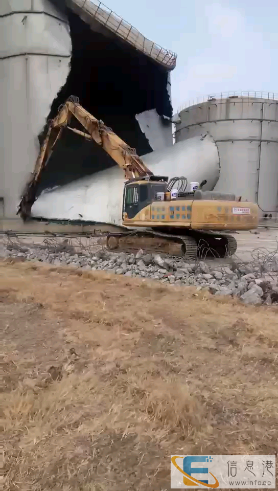 加长臂液压剪出租,挖掘机出租,风镐出租,液压剪出租